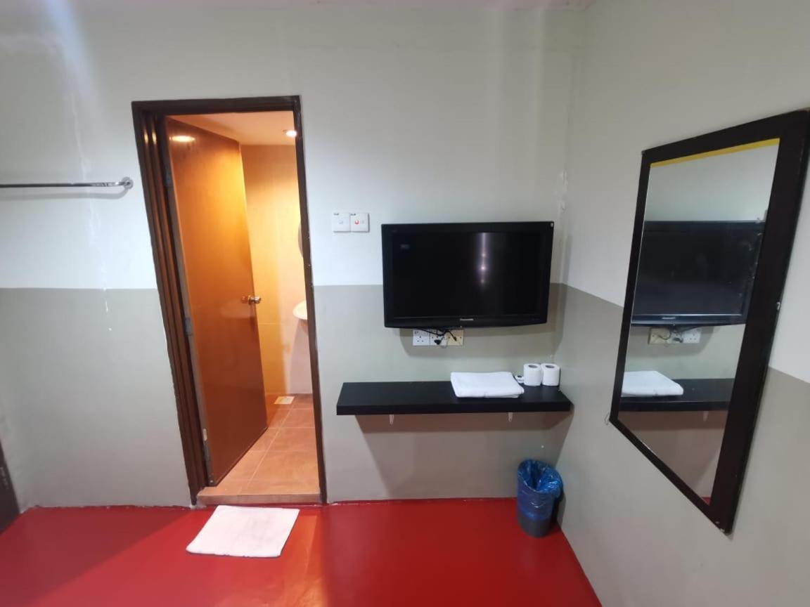 קאג'אנג Hotel Bintang מראה חיצוני תמונה